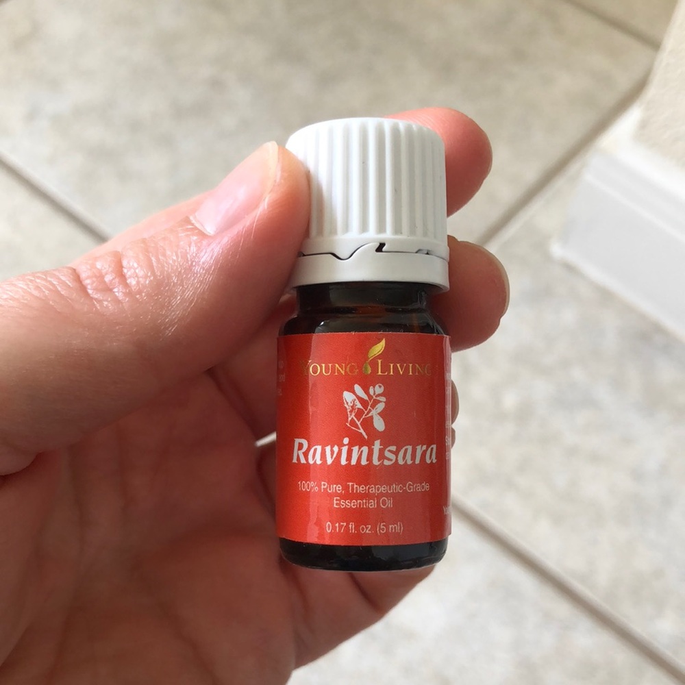 Ravintsara Essential Oil - Picture 2 of 2